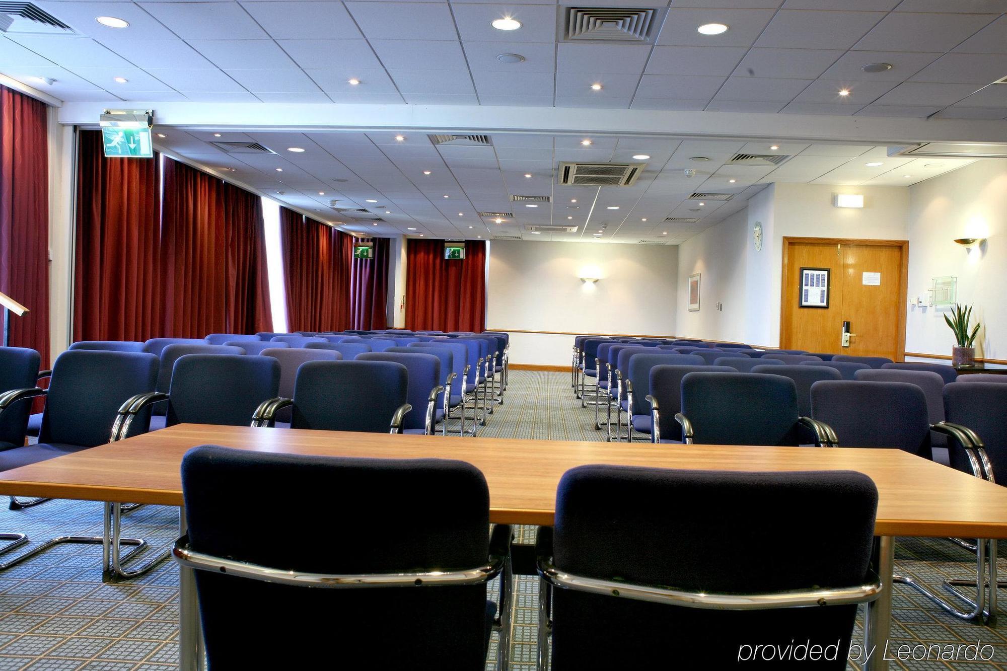 Express West By Ihg Hotel Edimburgo